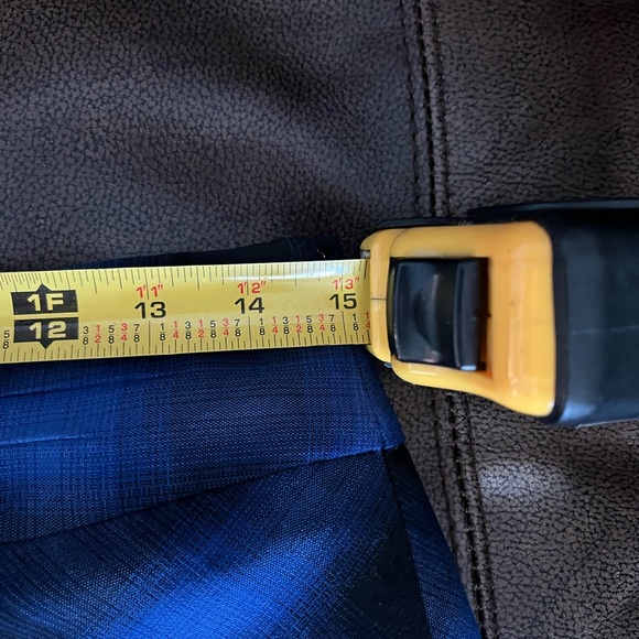 Misses The Limited brand plaid skirt. - Picture 9 of 10